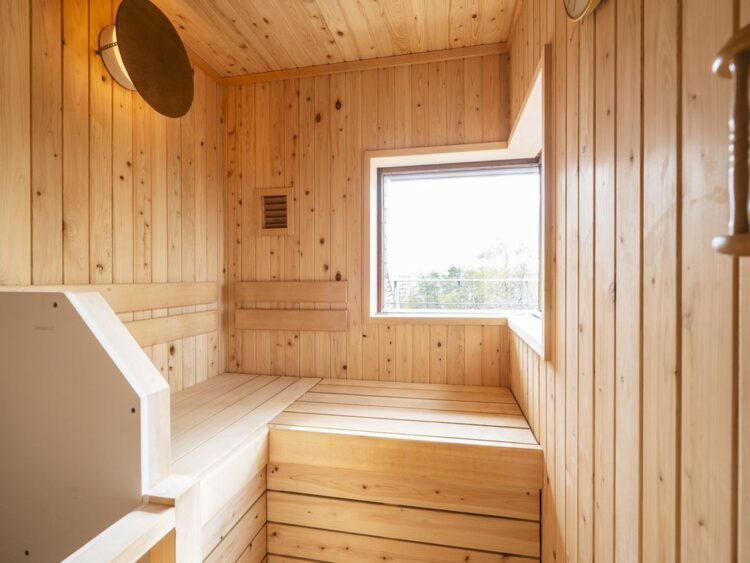 guest-room-with-sauna-30